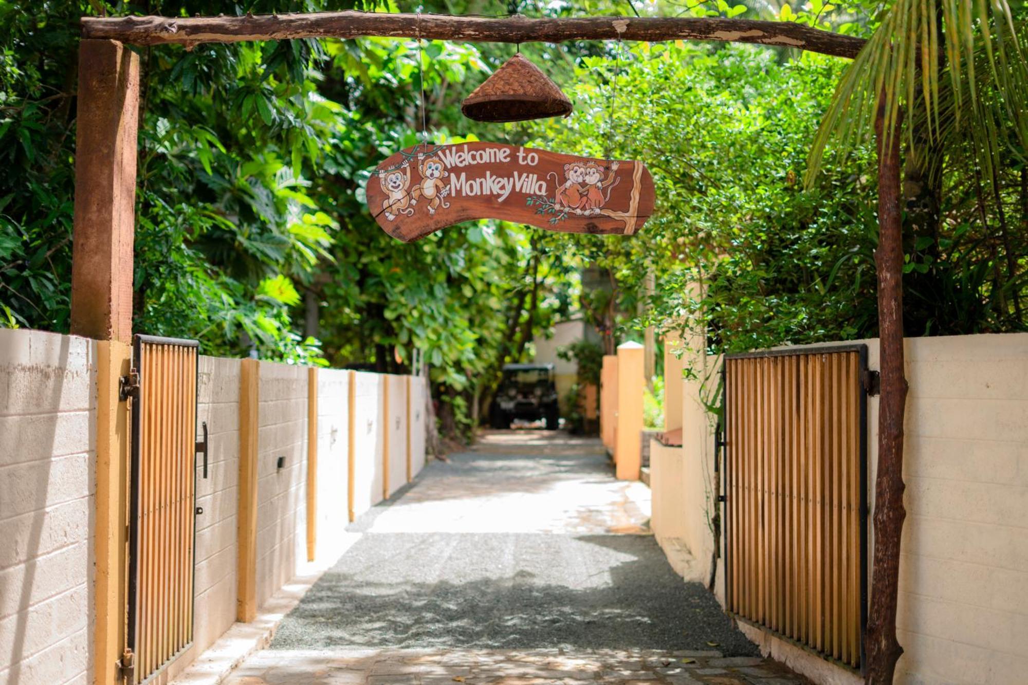 Monkey Villa Hikkaduwa Exterior photo