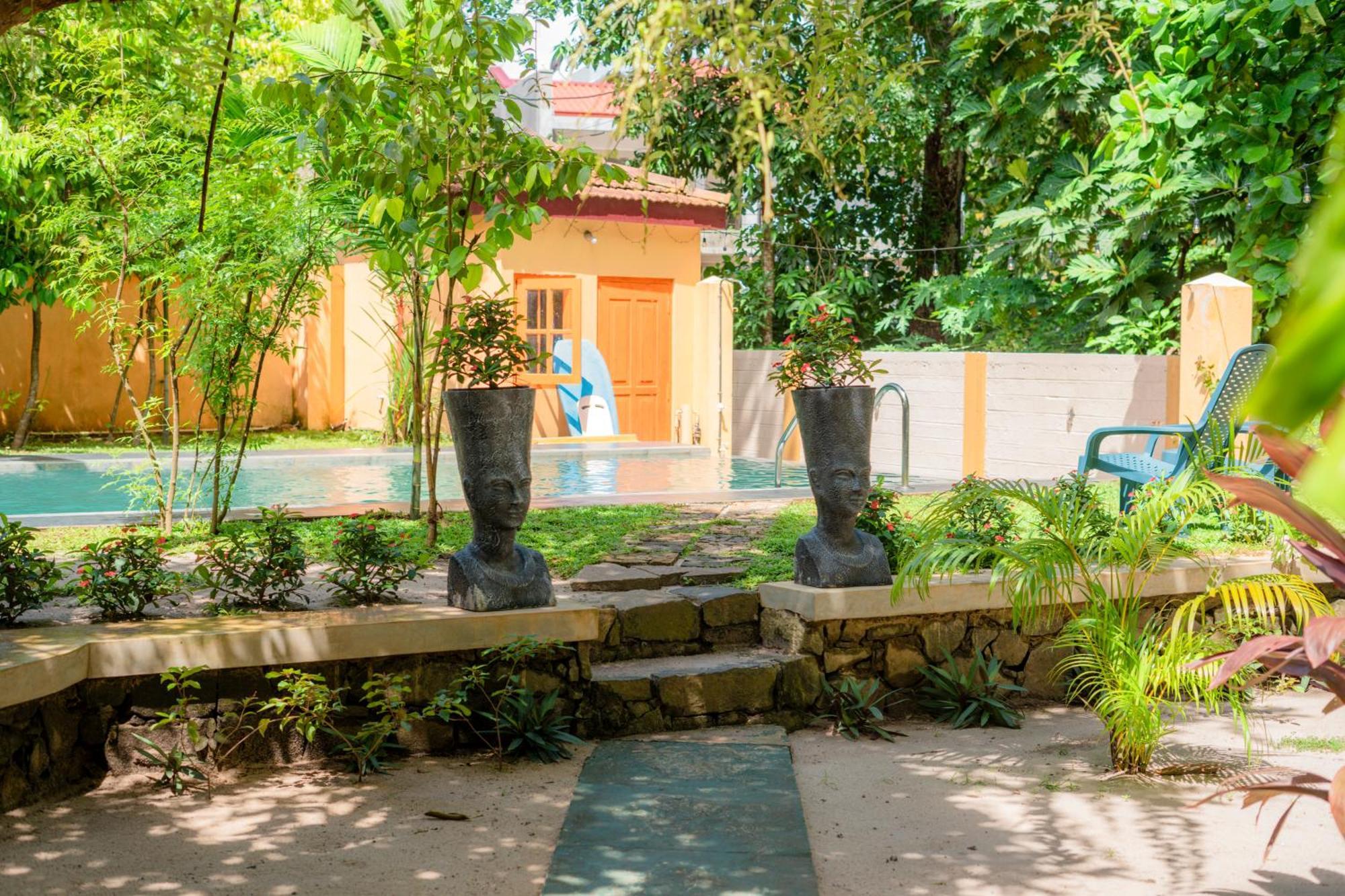 Monkey Villa Hikkaduwa Exterior photo